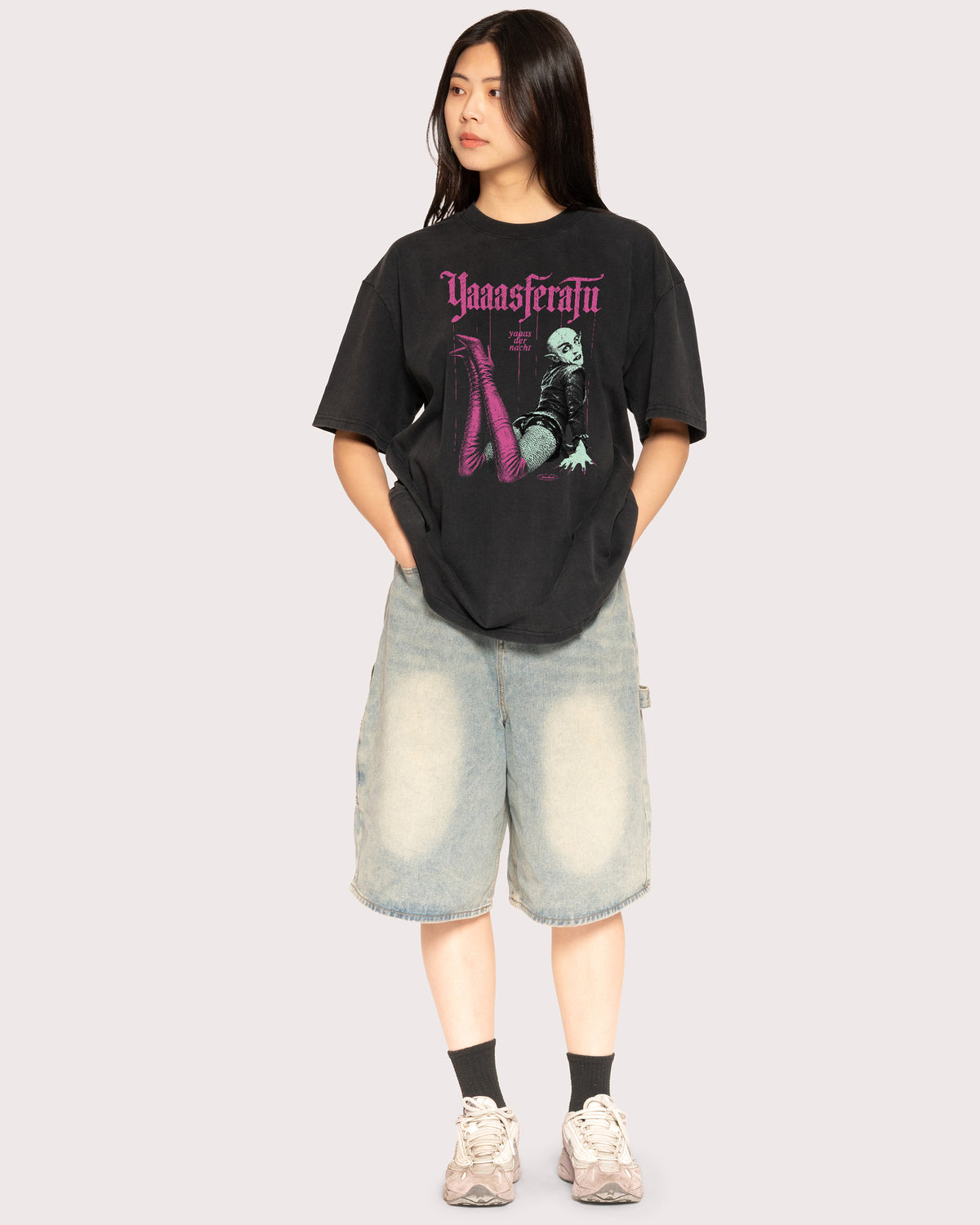Yaassferatu Black Stone Oversized Tee
