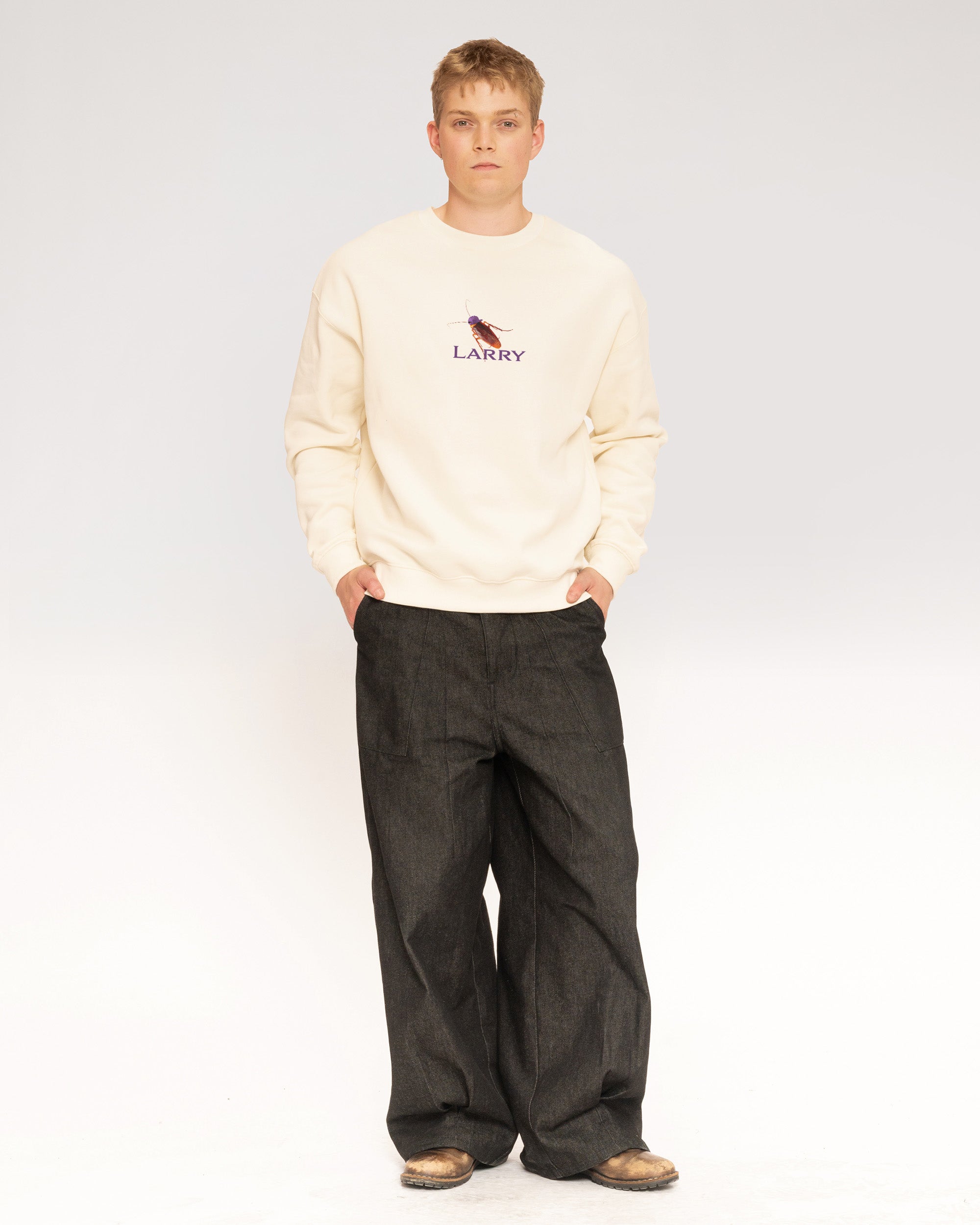 Larry Natural Sweatshirt