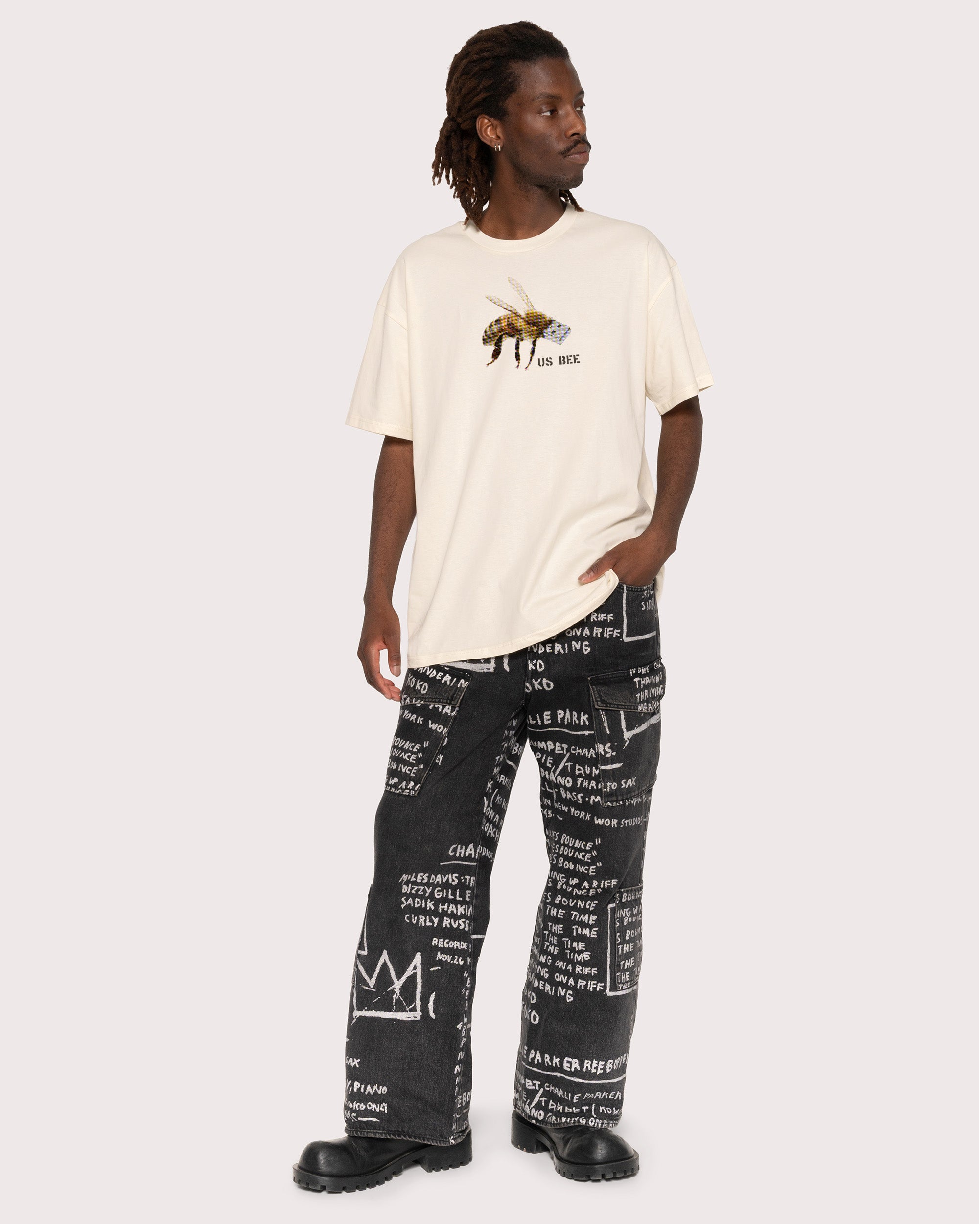 US BEE T-Shirt